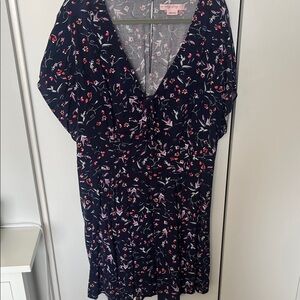 In every story Navy Floral V-Neck tie front dress